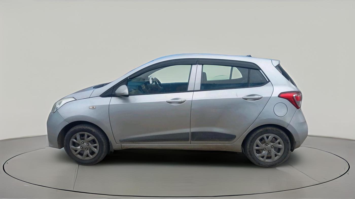2017 Hyundai Grand i10 MAGNA 1.2 KAPPA VTVT, CNG, Manual, 69,885 km, exterior