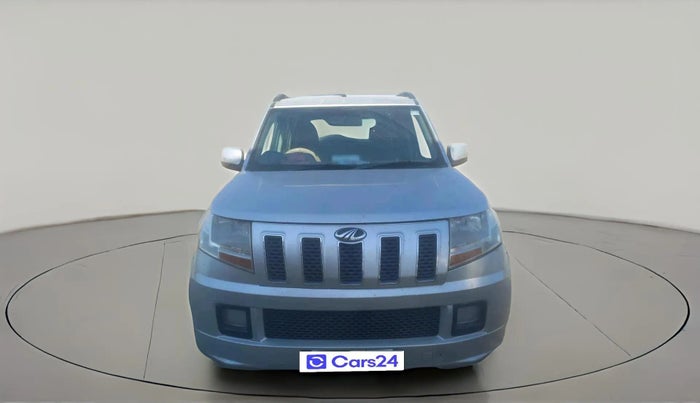 2016 Mahindra TUV300 T6 PLUS, Diesel, Manual, 1,35,399 km, exterior