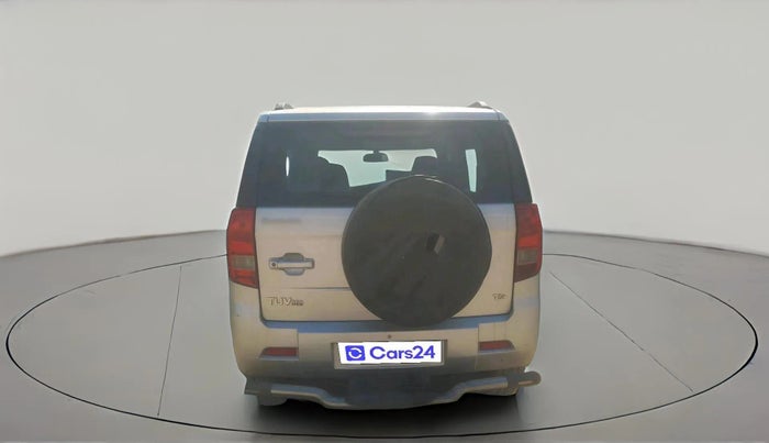 2016 Mahindra TUV300 T6 PLUS, Diesel, Manual, 1,35,399 km, exterior