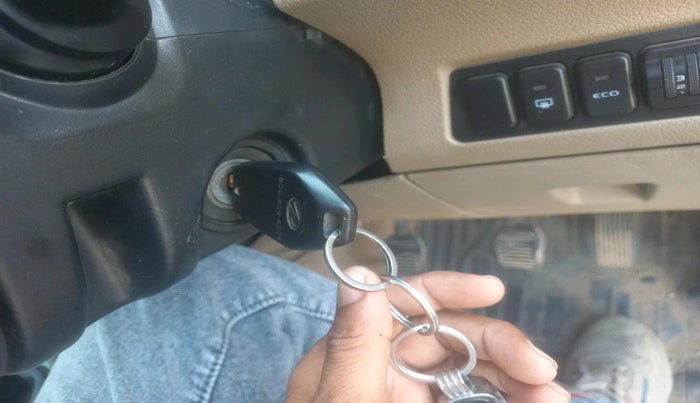 2016 Mahindra TUV300 T6 PLUS, Diesel, Manual, 1,35,399 km, interior