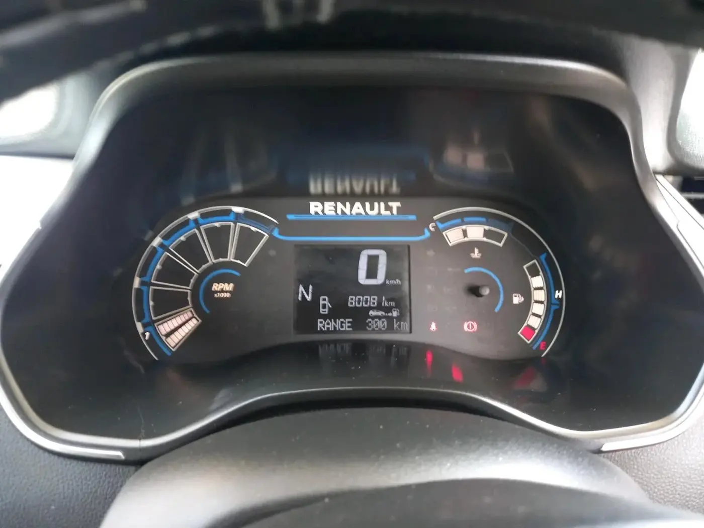 2020 Renault TRIBER RXZ AMT, Petrol, Automatic, 3,50,000 km, interior