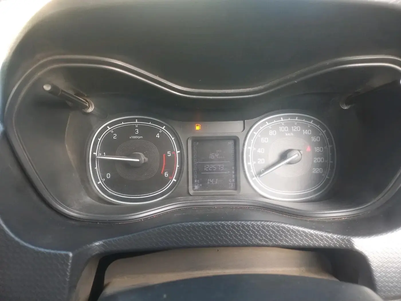 2017 Maruti Vitara Brezza LDI (O), Diesel, Manual, 1,22,573 km, interior