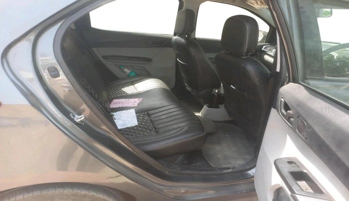 2022 Tata Tiago XT CNG, CNG, Manual, 86,075 km, interior