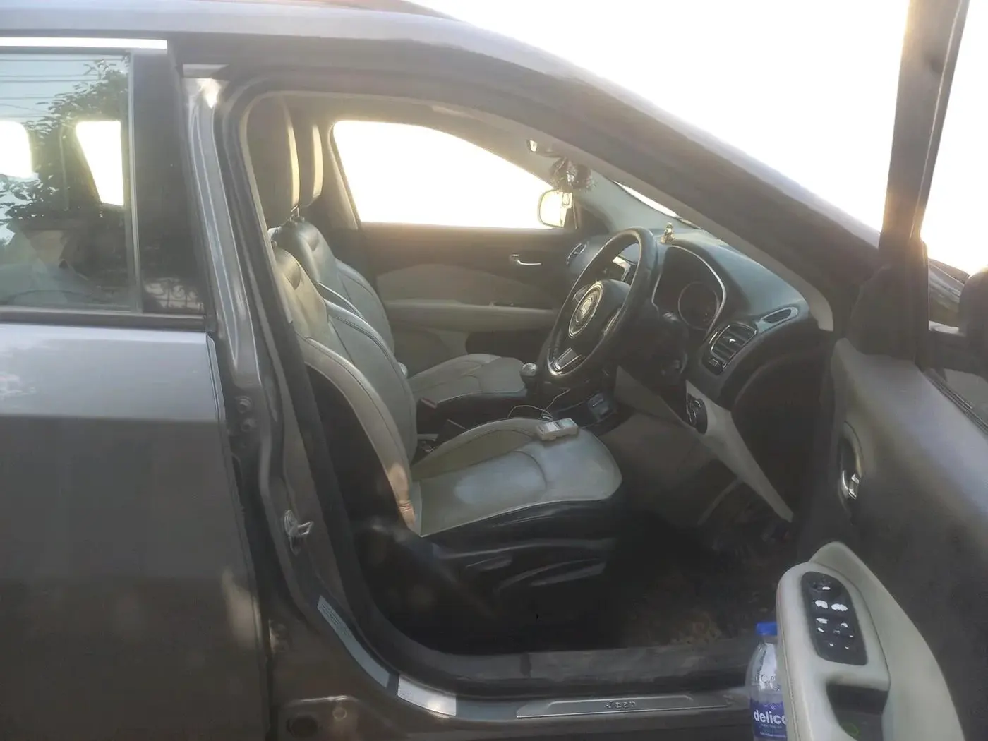 2018 Jeep Compass LIMITED (O) 2.0 DIESEL, Diesel, Manual, 1,69,432 km, interior
