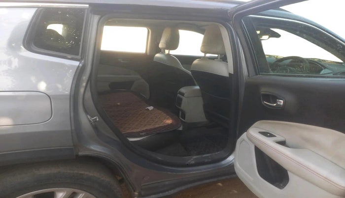 2018 Jeep Compass LIMITED (O) 2.0 DIESEL, Diesel, Manual, 1,69,432 km, interior