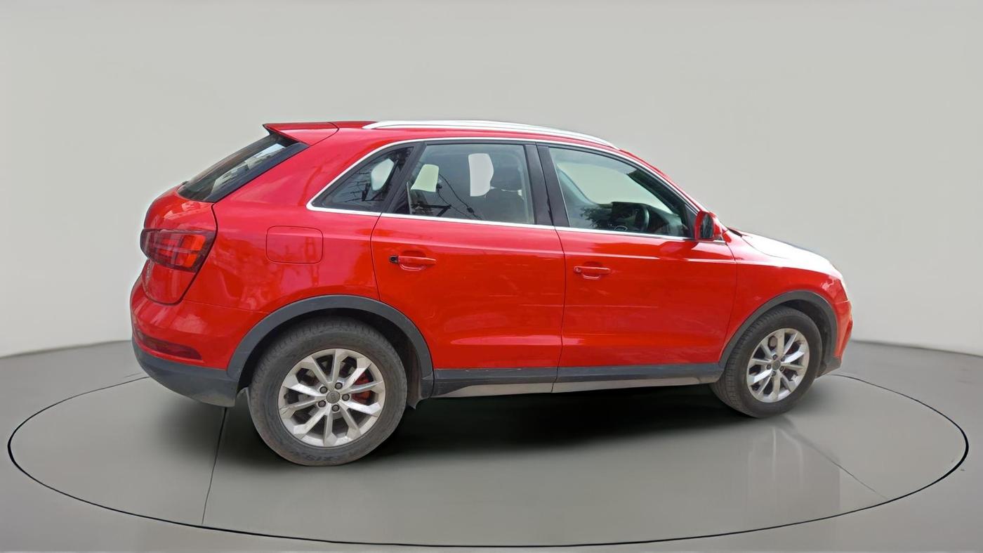 2015 Audi Q3 35 TDI Quattro, Diesel, Automatic, 69,887 km, exterior
