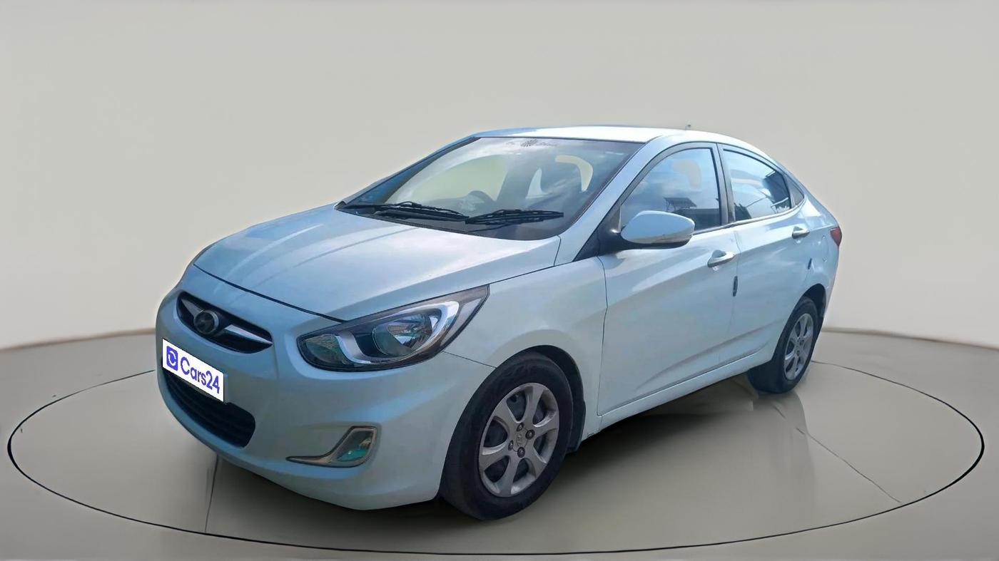 2013 Hyundai Verna FLUIDIC 1.6 CRDI EX, Diesel, Manual, 94,809 km, exterior