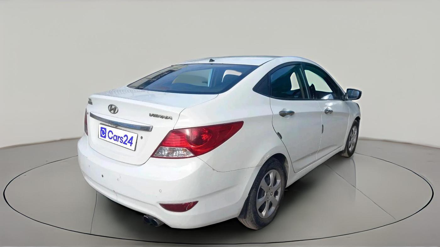 2013 Hyundai Verna FLUIDIC 1.6 CRDI EX, Diesel, Manual, 94,809 km, exterior