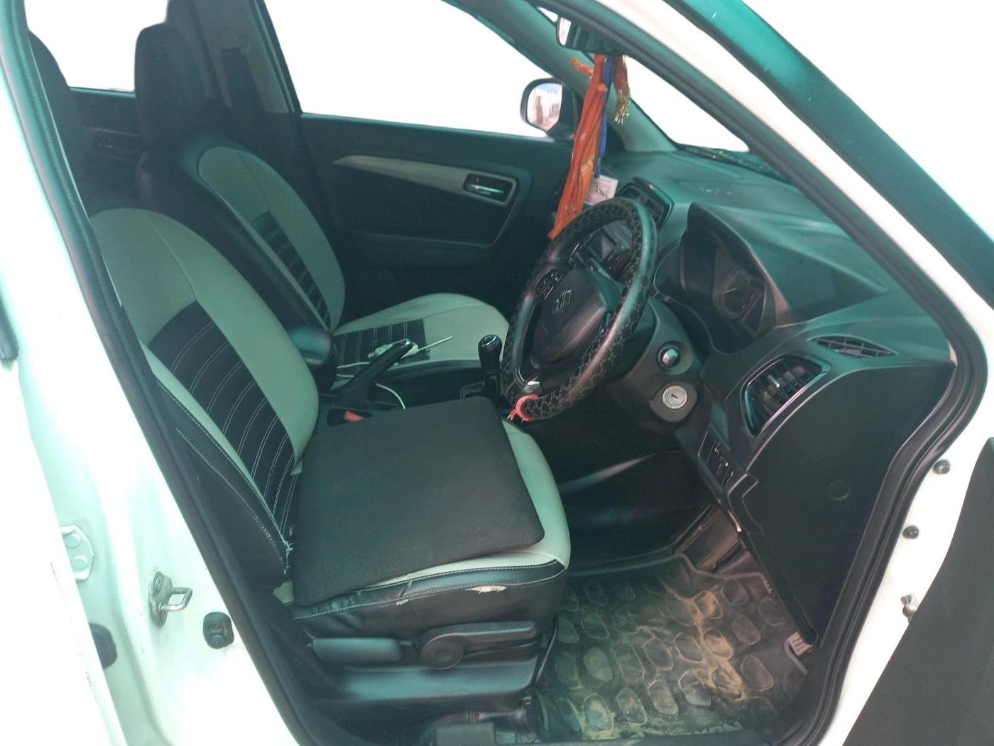 2018 Maruti Vitara Brezza ZDI, Diesel, Manual, 1,60,621 km, interior