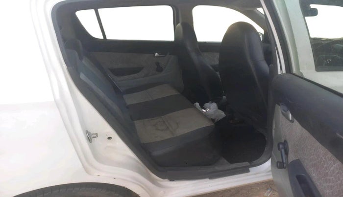 2016 Maruti Alto 800 LXI, Petrol, Manual, 1,30,728 km, interior