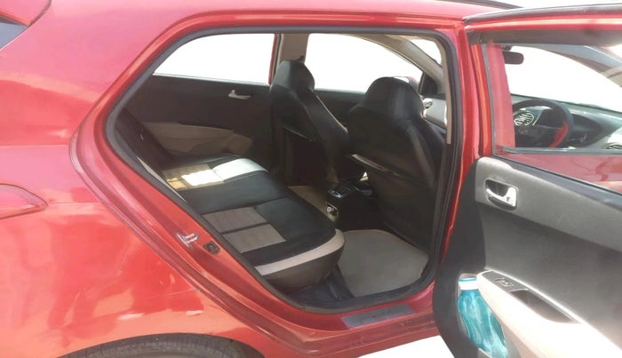 2019 Hyundai Grand i10 SPORTZ 1.2 KAPPA VTVT, CNG, Manual, 94,479 km, interior