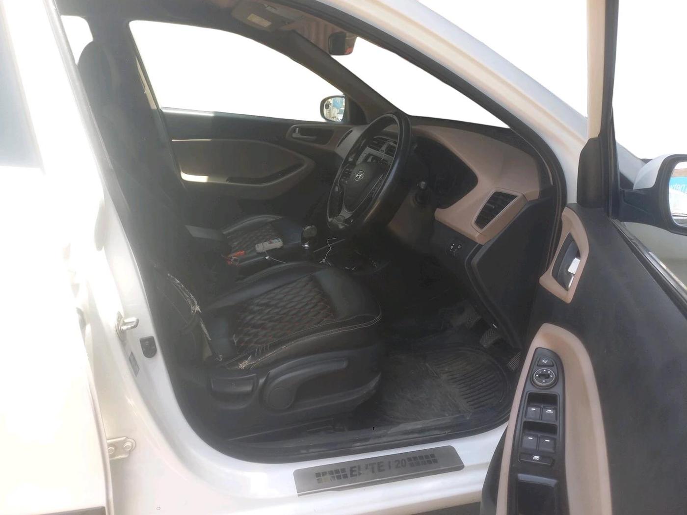 2020 Hyundai Elite i20 ASTA 1.2 (O), Petrol, Manual, 73,126 km, interior