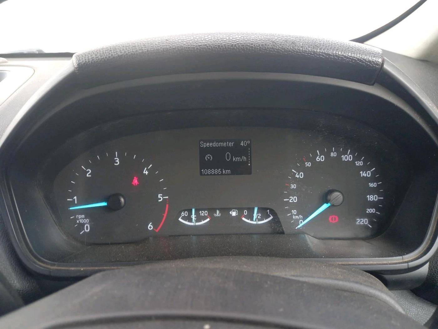 2019 Ford Ecosport TITANIUM 1.5L DIESEL, Diesel, Manual, 1,08,885 km, interior
