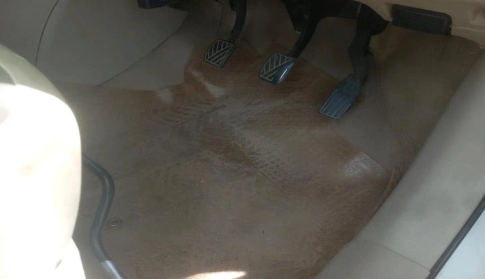 2014 Maruti Ertiga ZDI, Diesel, Manual, 1,06,007 km, interior