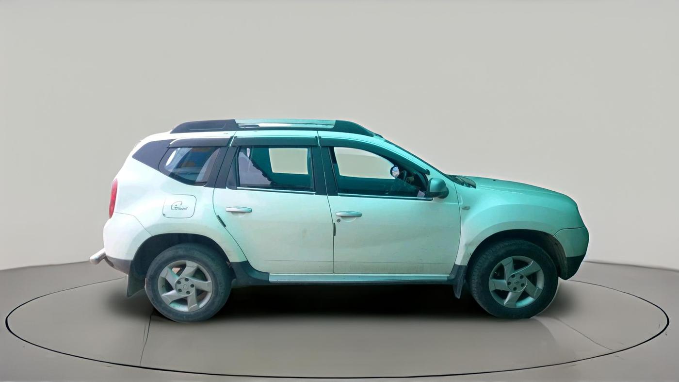 2013 Renault Duster 110 PS RXZ DIESEL, Diesel, Manual, 1,69,997 km, exterior
