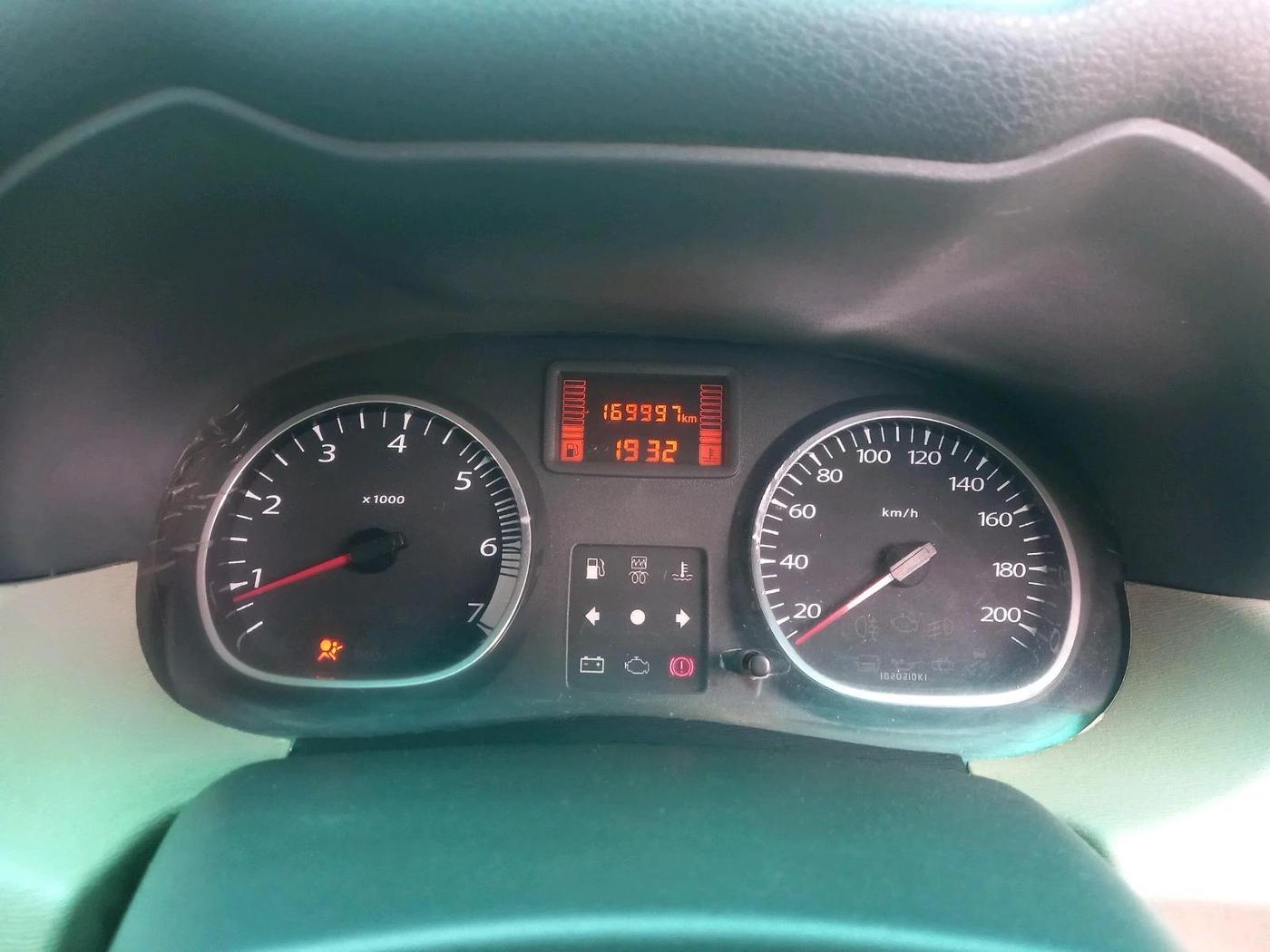 2013 Renault Duster 110 PS RXZ DIESEL, Diesel, Manual, 1,69,997 km, interior