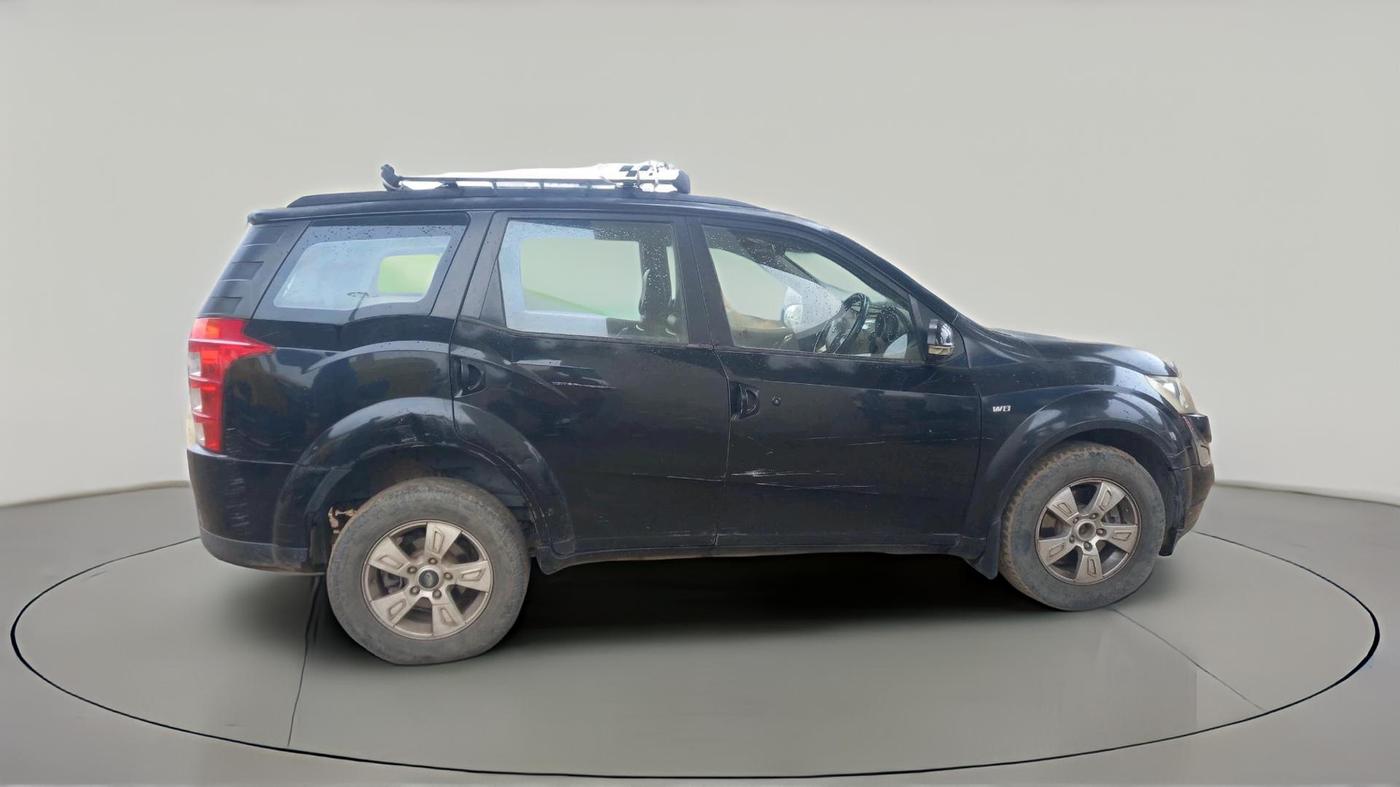 2012 Mahindra XUV500 W8, Diesel, Manual, 2,67,994 km, exterior