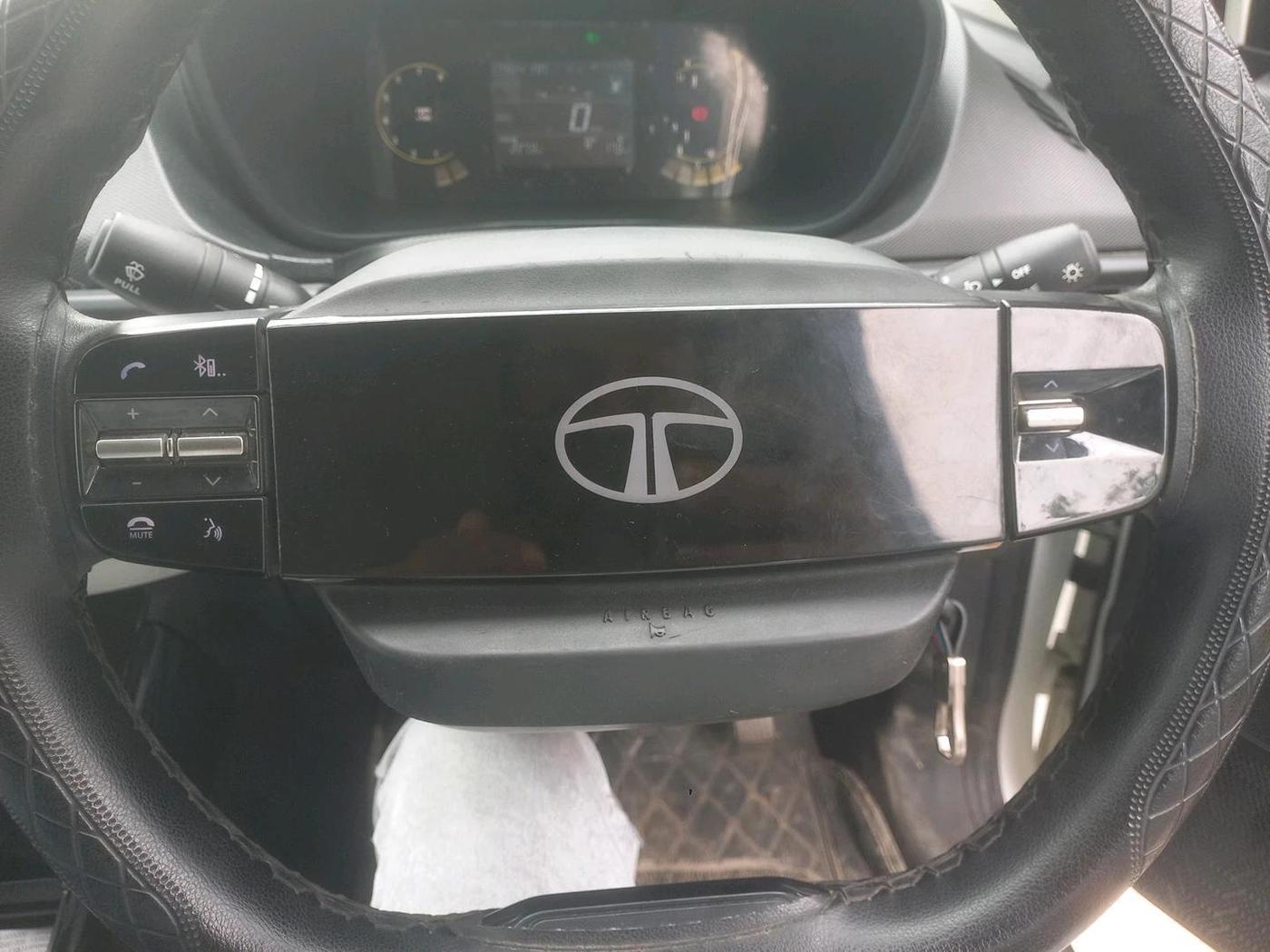 2024 Tata NEXON PURE 1.5 DIESEL, Diesel, Manual, 45,020 km, interior