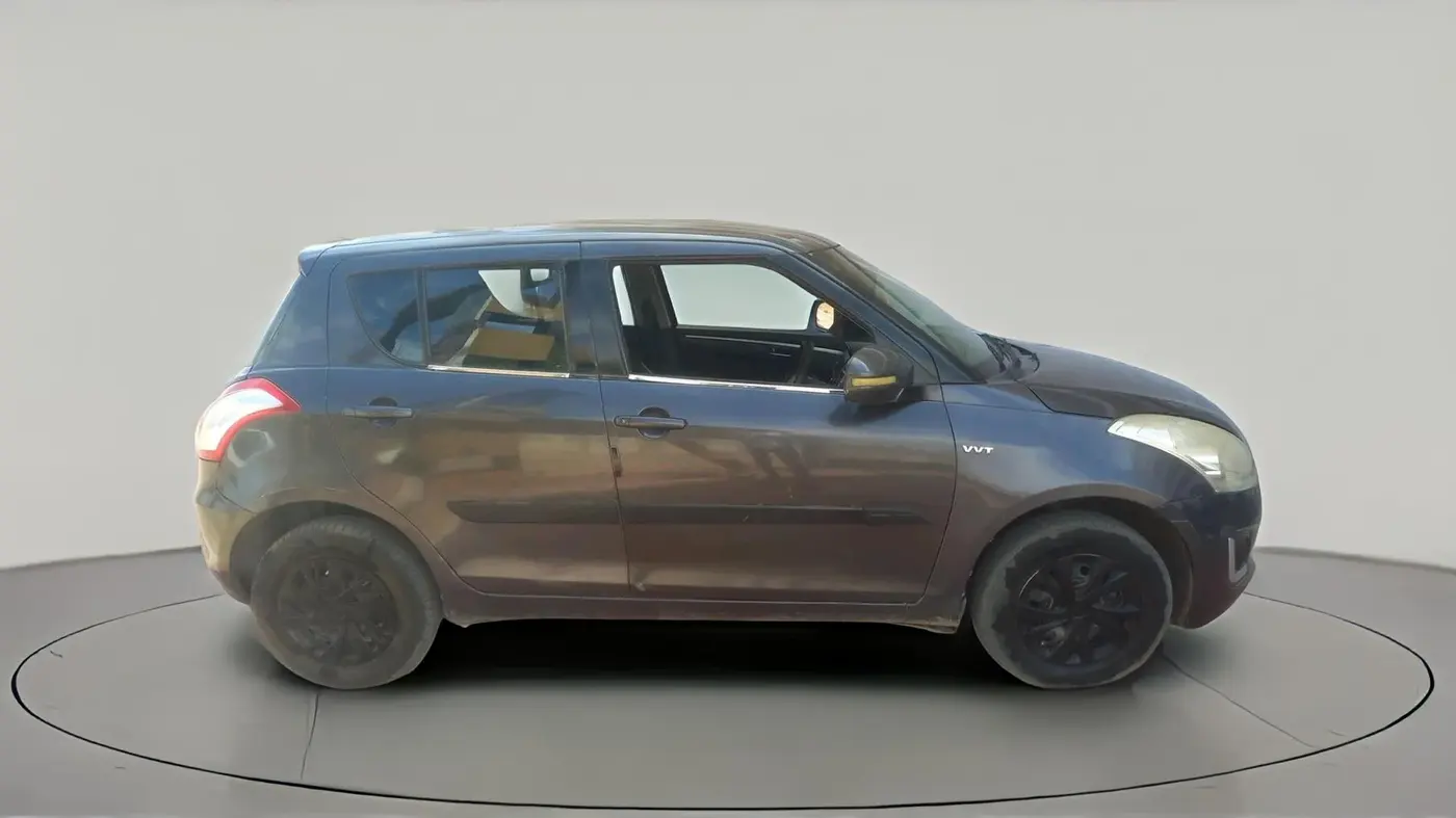 2016 Maruti Swift VXI, CNG, Manual, 1,47,255 km, exterior