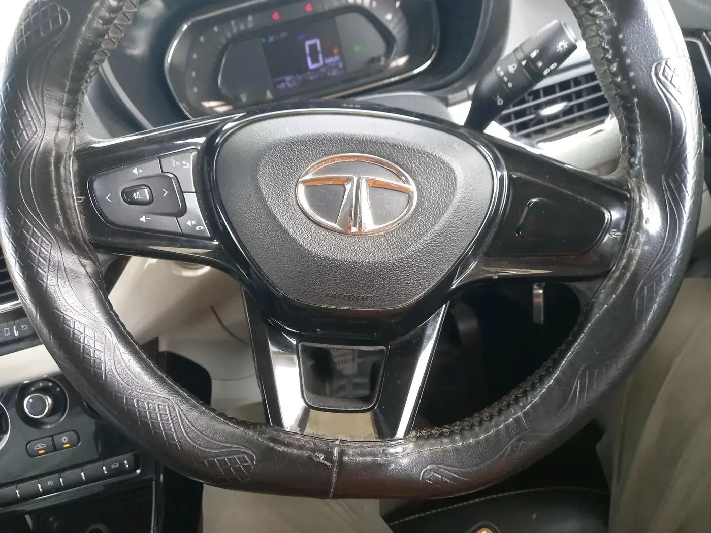 2020 Tata NEXON XZ DIESEL, Diesel, Manual, 1,49,760 km, interior