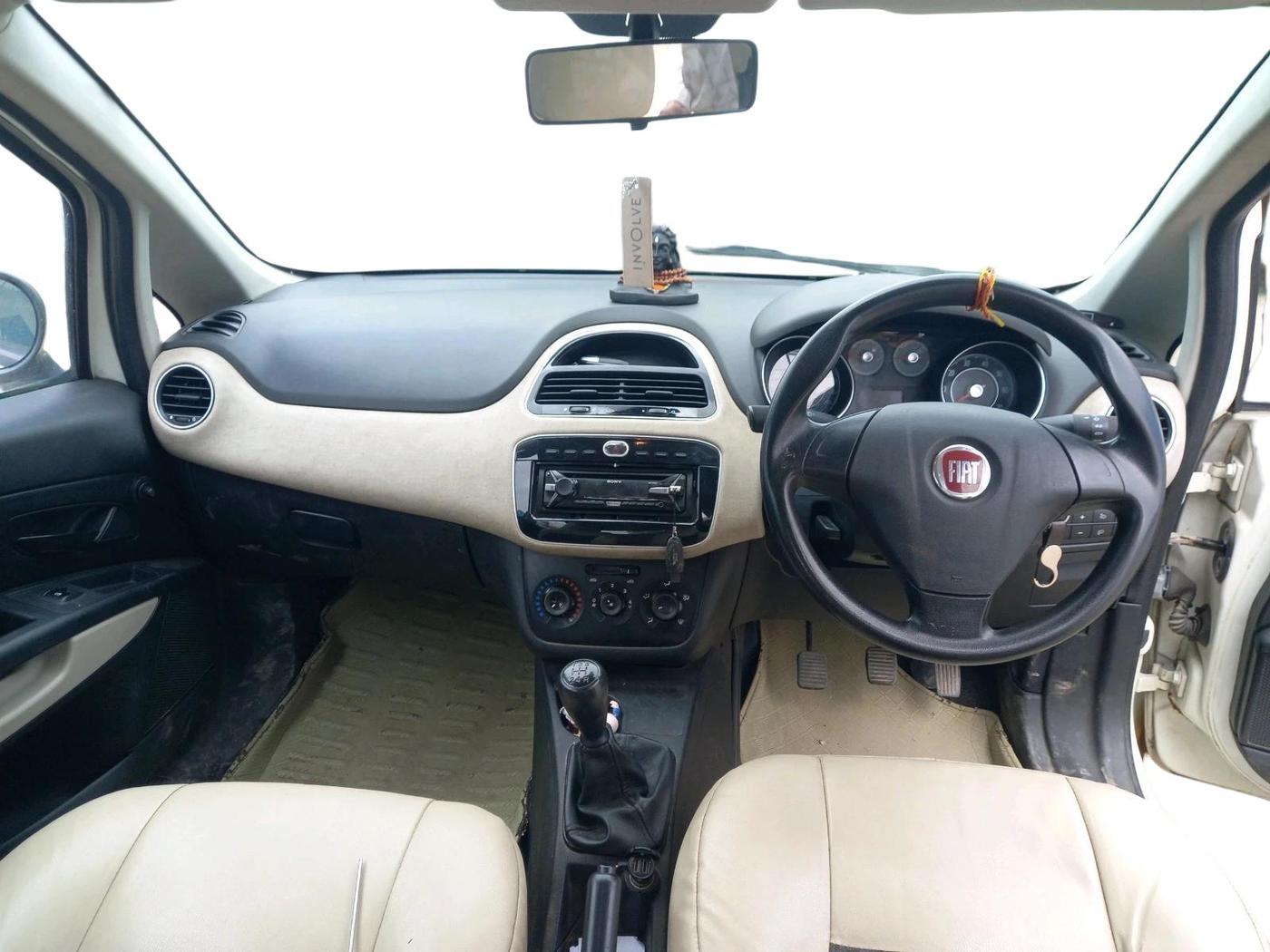 2014 Fiat Punto EVO ACTIVE 1.2, Petrol, Manual, 53,793 km, interior