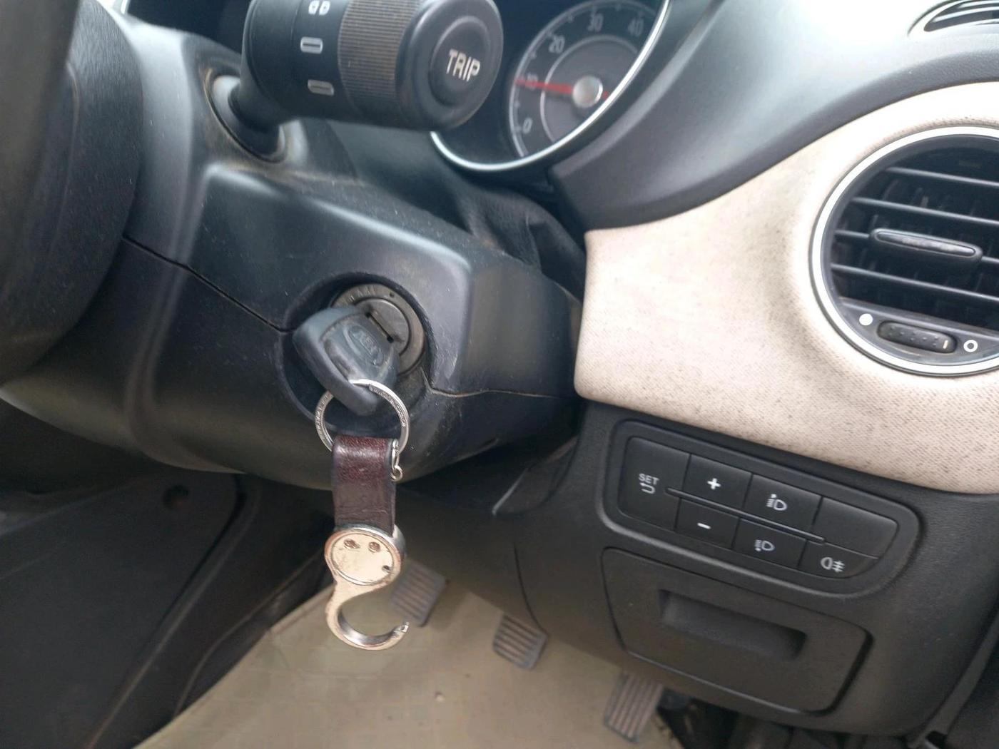 2014 Fiat Punto EVO ACTIVE 1.2, Petrol, Manual, 53,793 km, interior