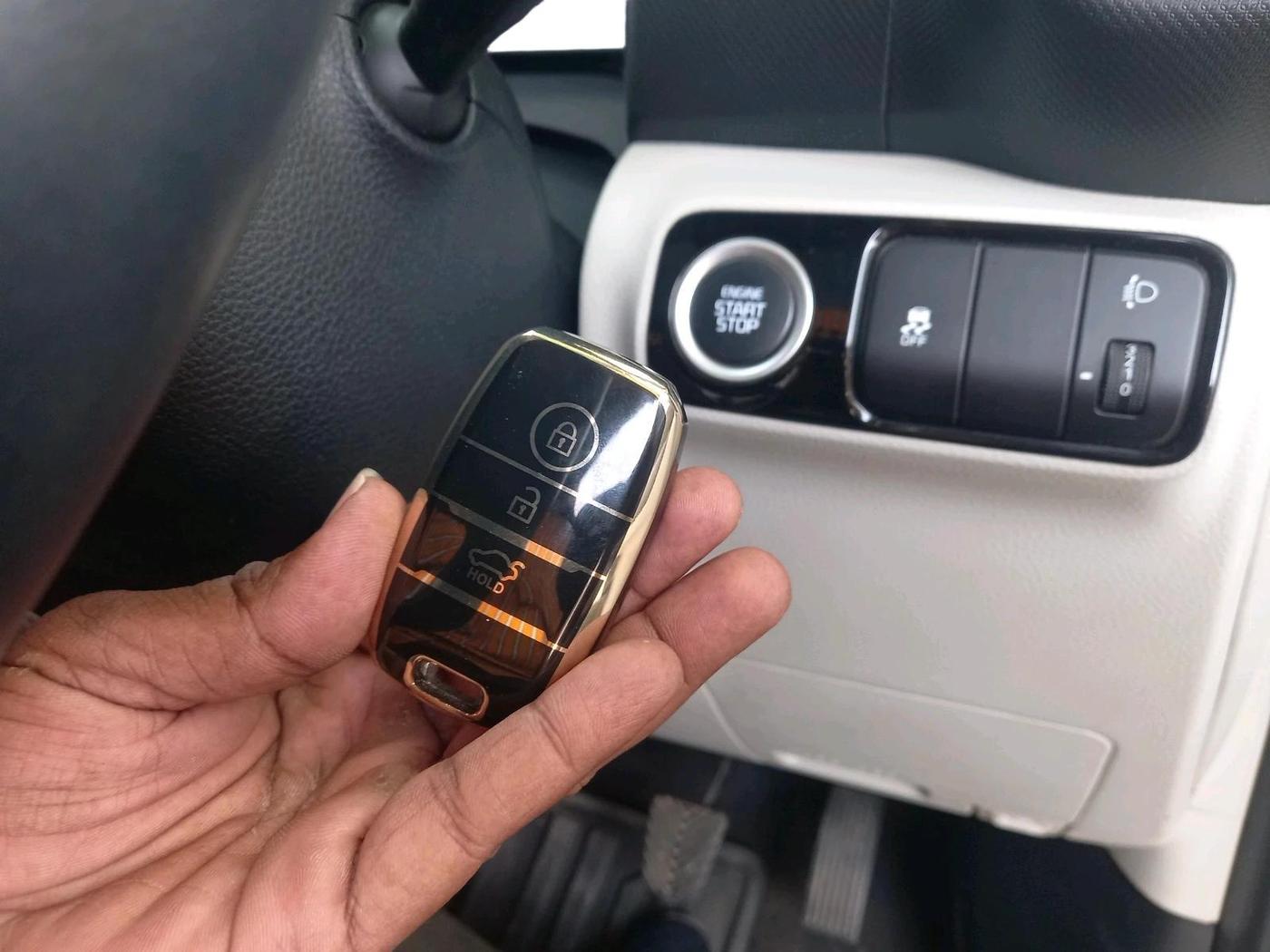 2021 KIA SONET HTX 1.0 IMT, Petrol, Manual, 15,200 km, interior