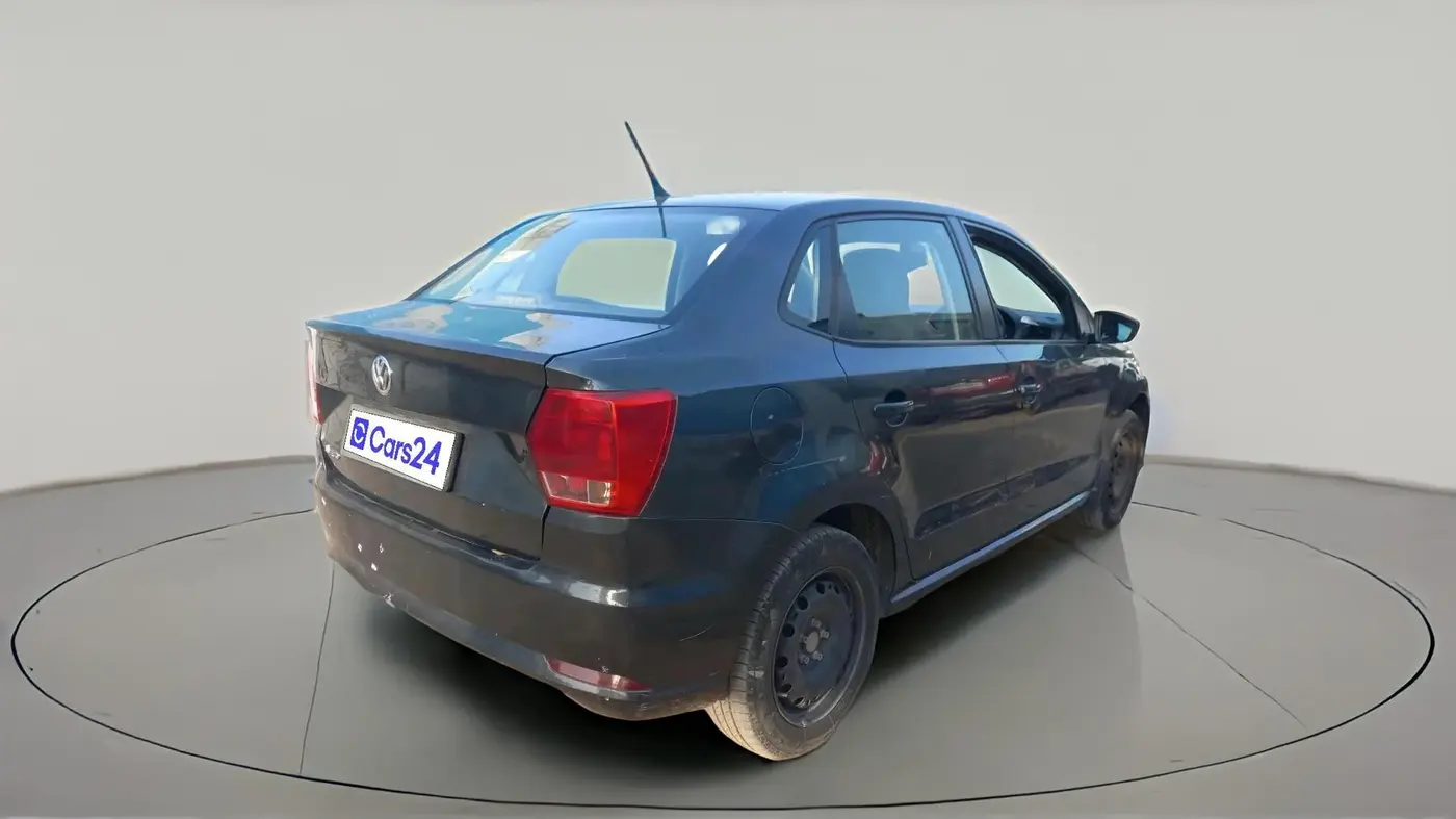 2018 Volkswagen Ameo COMFORTLINE 1.0L, CNG, Manual, 1,52,866 km, exterior