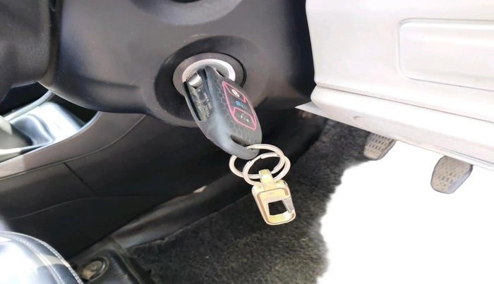 2021 Tata ALTROZ XM PLUS PETROL, Petrol, Manual, 46,883 km, interior