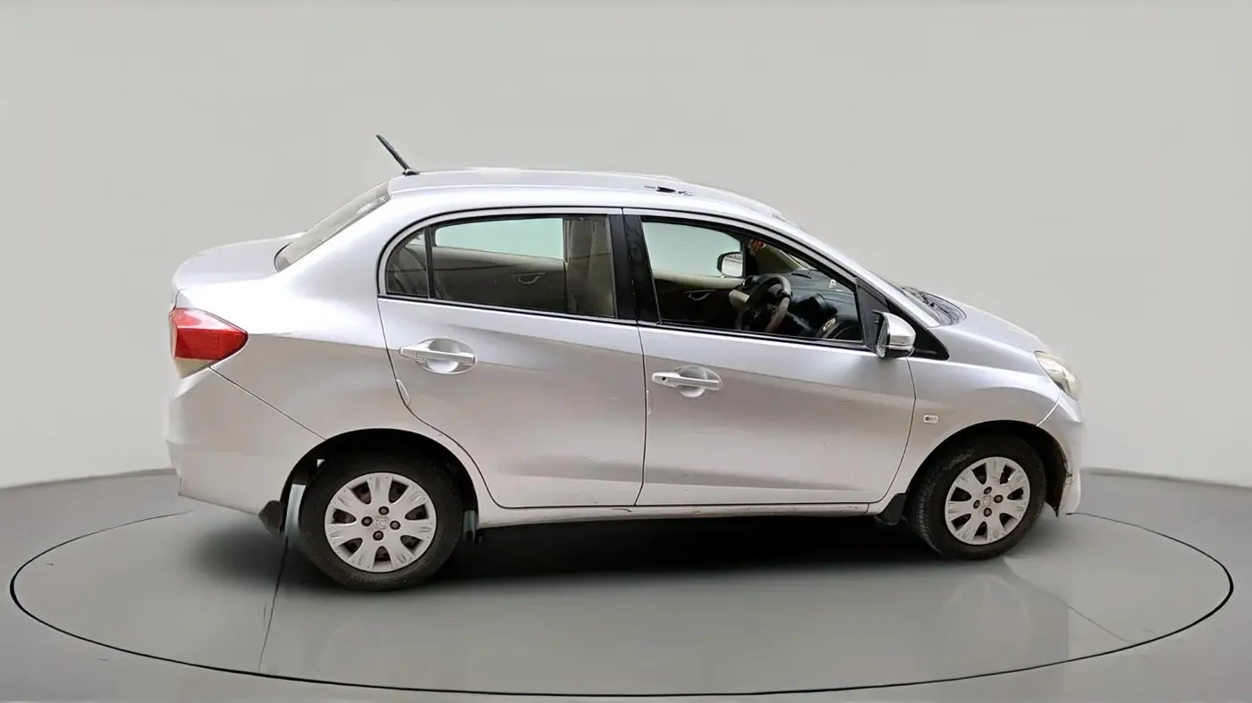 2015 Honda Amaze 1.2L I-VTEC S, Petrol, Manual, 1,06,991 km, exterior