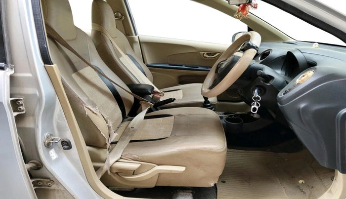 2015 Honda Amaze 1.2L I-VTEC S, Petrol, Manual, 1,06,991 km, interior