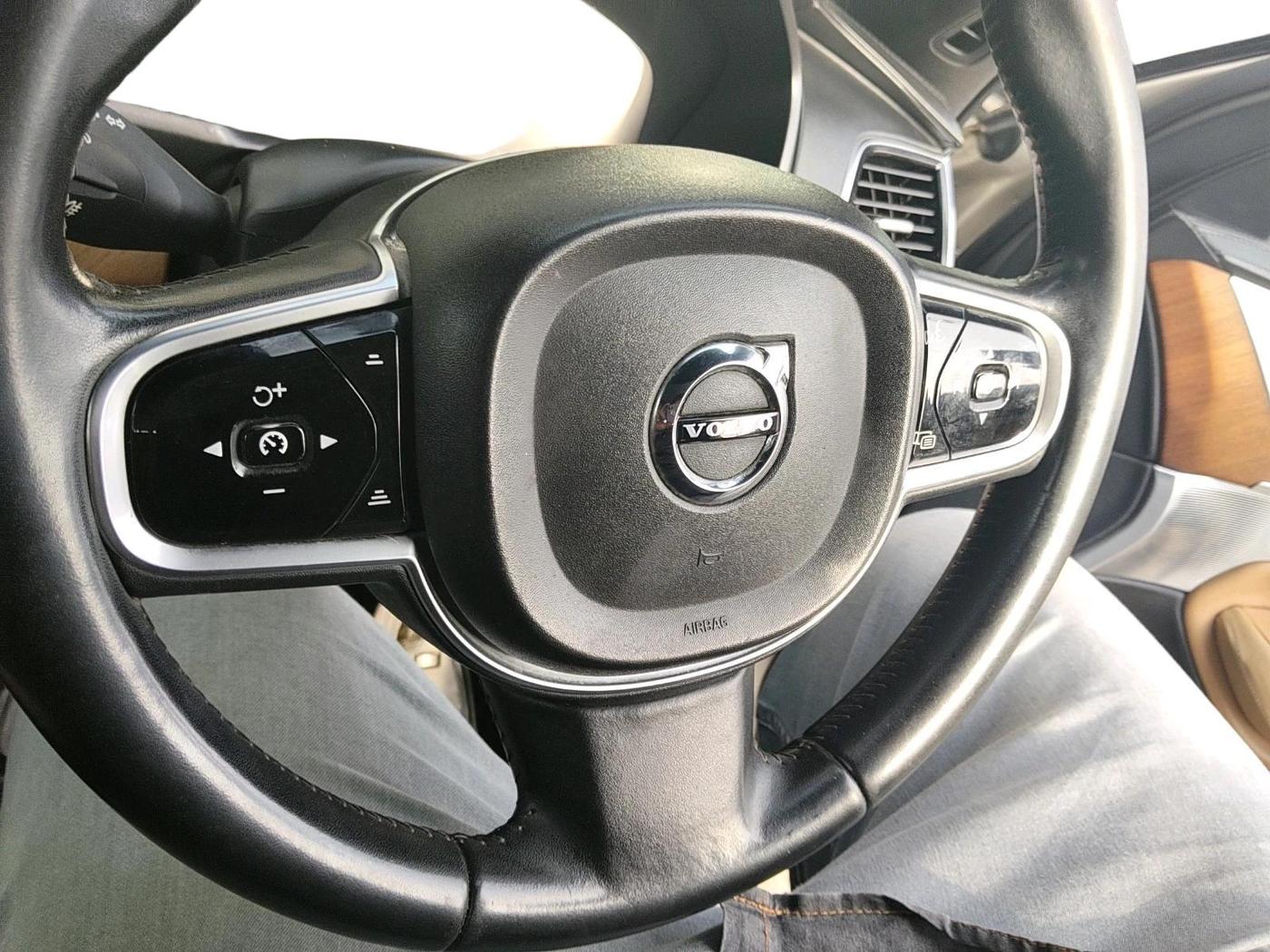 2015 Volvo XC 90 D5 Inscription, Diesel, Automatic, 1,13,669 km, interior
