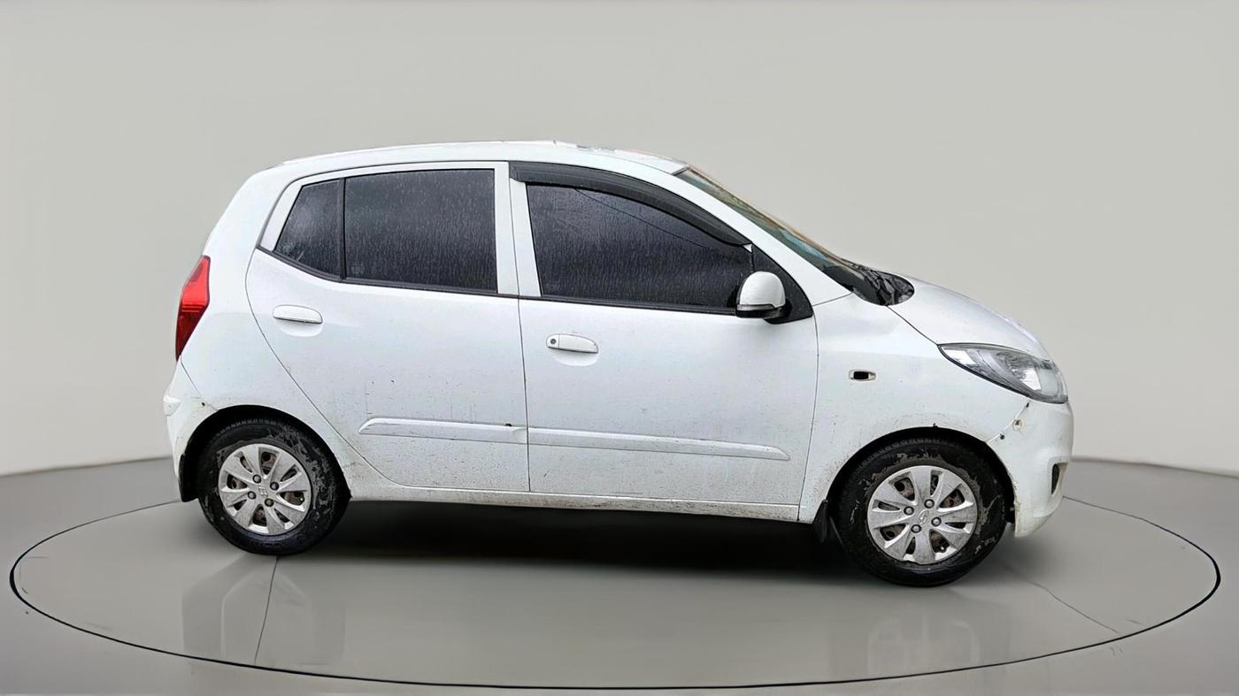 2011 Hyundai i10 SPORTZ 1.2, CNG, Manual, 1,37,803 km, exterior