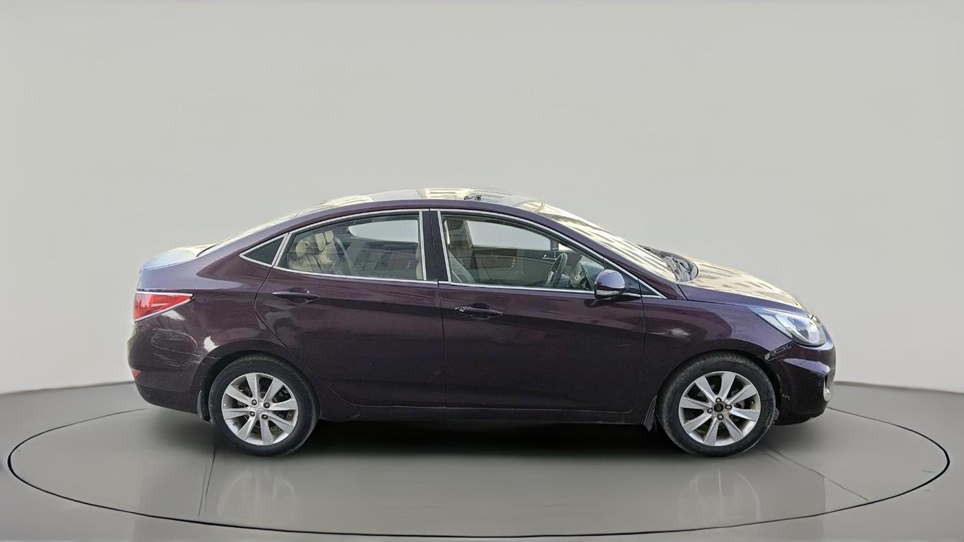 2011 Hyundai Verna FLUIDIC 1.6 CRDI SX, Diesel, Manual, 1,63,911 km, exterior