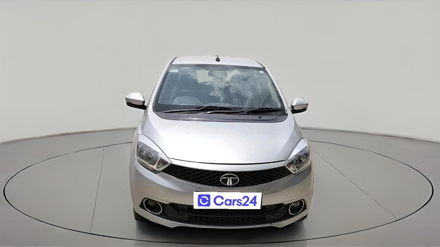 2019 Tata Tiago XZA PETROL, CNG, Automatic, 1,42,660 km, exterior