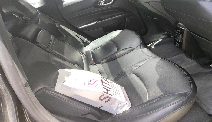 2022 Jeep Compass MODEL S (O) DIESEL 4X4 AT, Diesel, Automatic, 92,277 km, interior