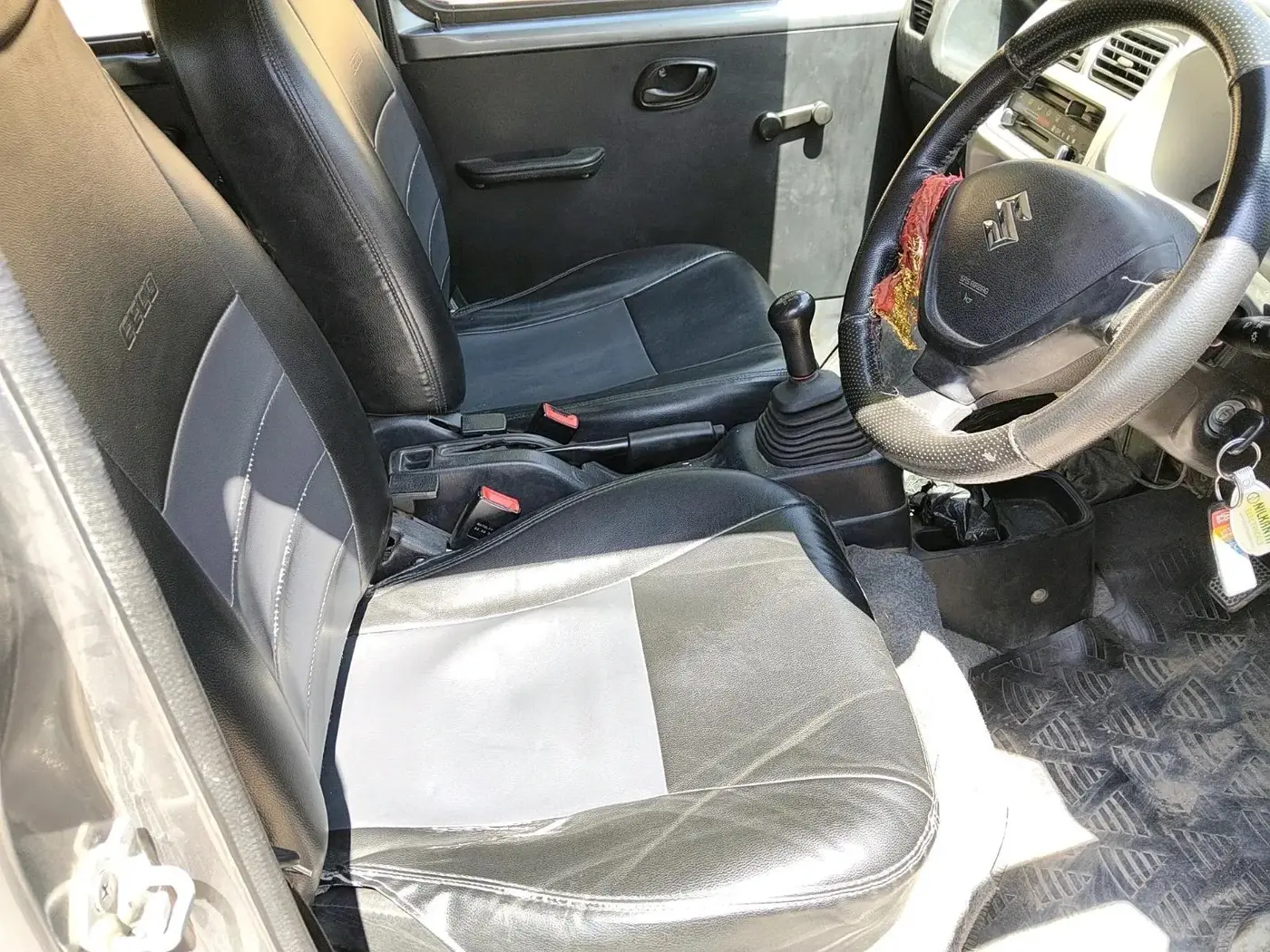 2021 Maruti Eeco 5 STR WITH A/C+HTR, CNG, Manual, 68,664 km, interior