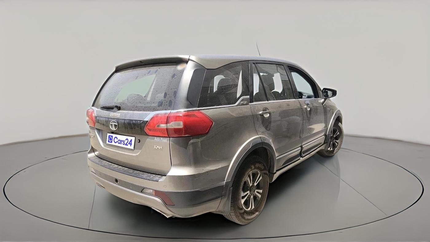 2018 Tata Hexa XMA 4X2 7 STR, Diesel, Automatic, 1,34,233 km, exterior