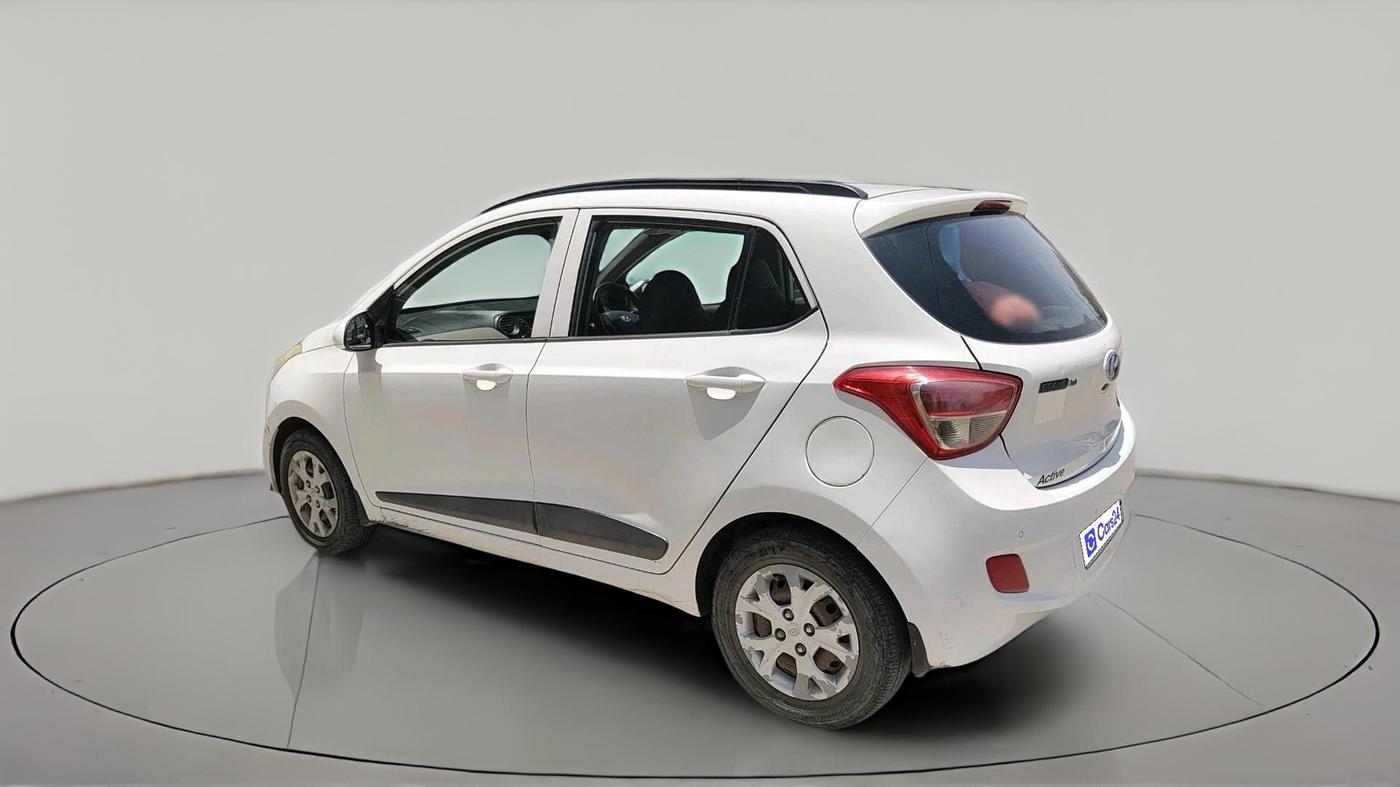 2016 Hyundai Grand i10 SPORTZ 1.2 KAPPA VTVT, CNG, Manual, 1,19,809 km, exterior