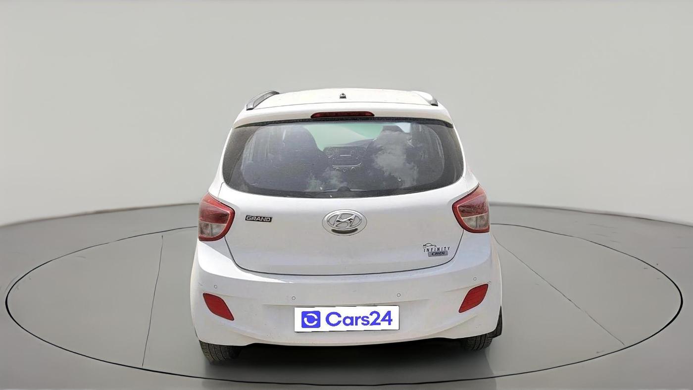 2015 Hyundai Grand i10 SPORTZ 1.1 CRDI, Diesel, Manual, 1,36,346 km, exterior