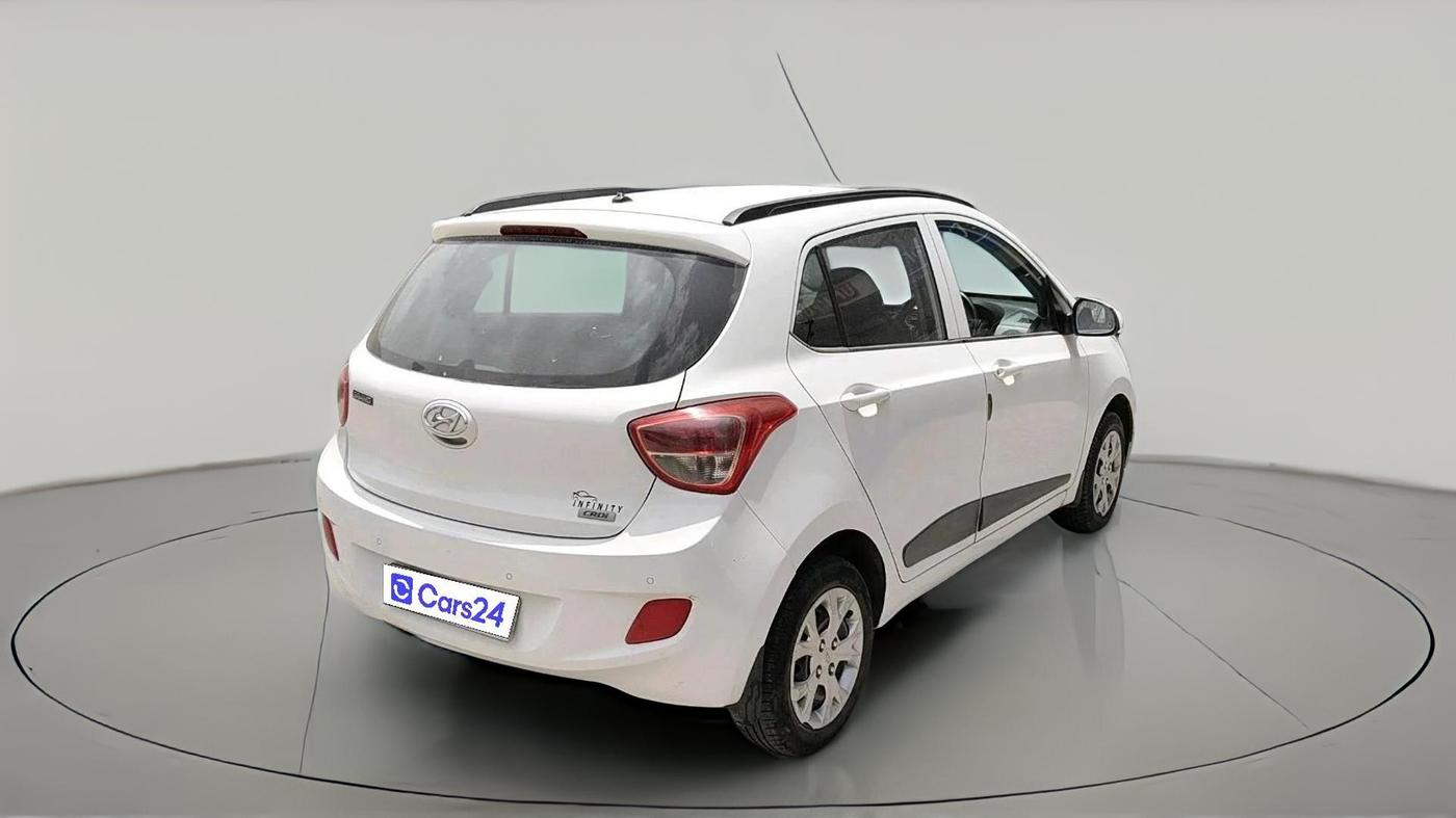 2015 Hyundai Grand i10 SPORTZ 1.1 CRDI, Diesel, Manual, 1,36,346 km, exterior