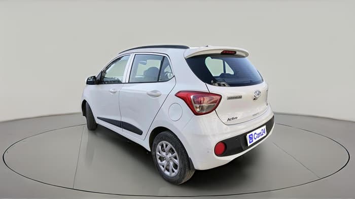 2018 Hyundai Grand i10 SPORTZ 1.2 KAPPA VTVT, CNG, Manual, 1,24,025 km, exterior