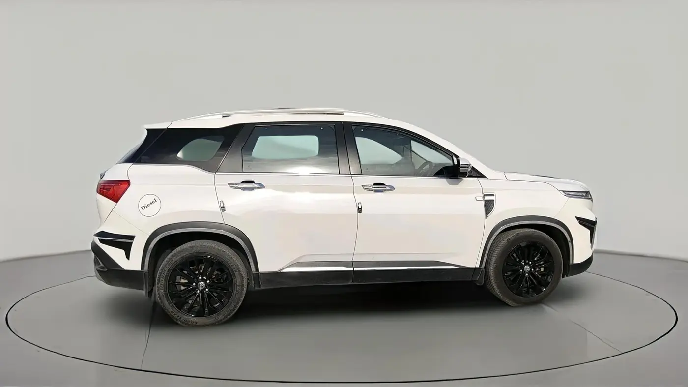 2021 MG HECTOR SHARP 2.0 DIESEL, Diesel, Manual, 1,03,302 km, exterior