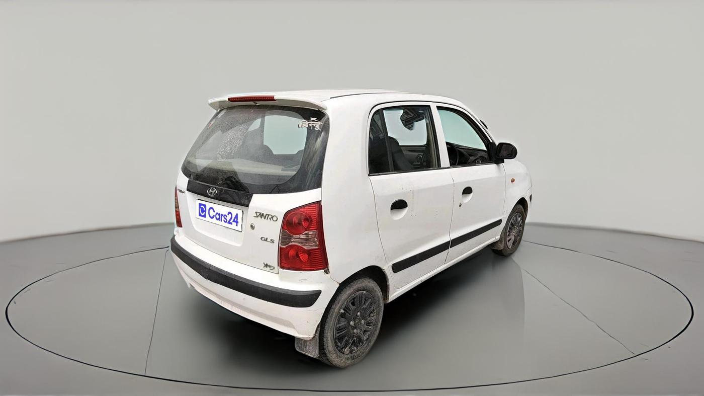 2011 Hyundai Santro Xing GLS, CNG, Manual, 1,76,300 km, exterior