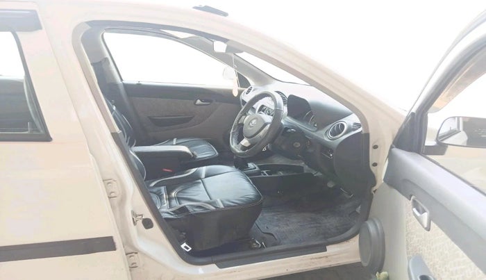2018 Maruti Alto 800 LXI, CNG, Manual, 68,390 km, interior