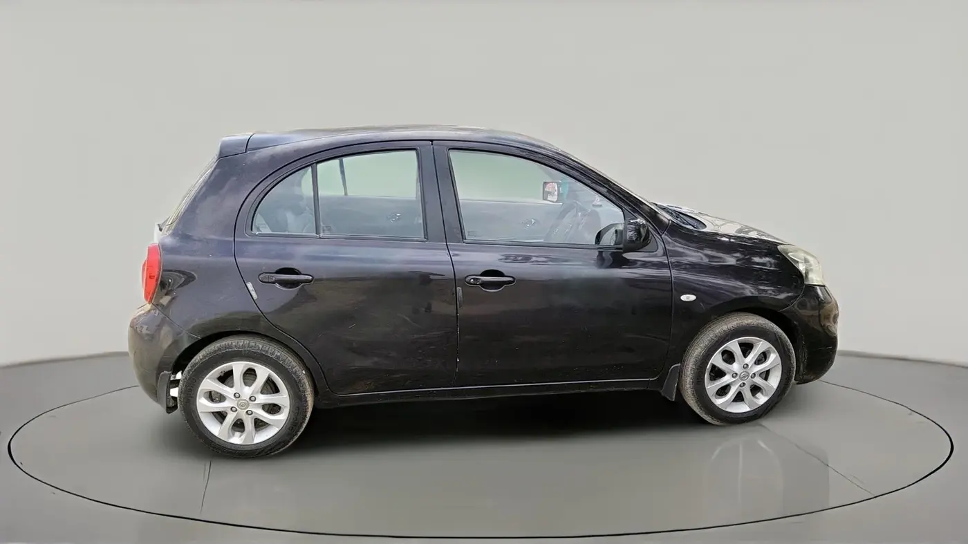 2016 Nissan Micra XV CVT, Petrol, Automatic, 70,000 km, exterior