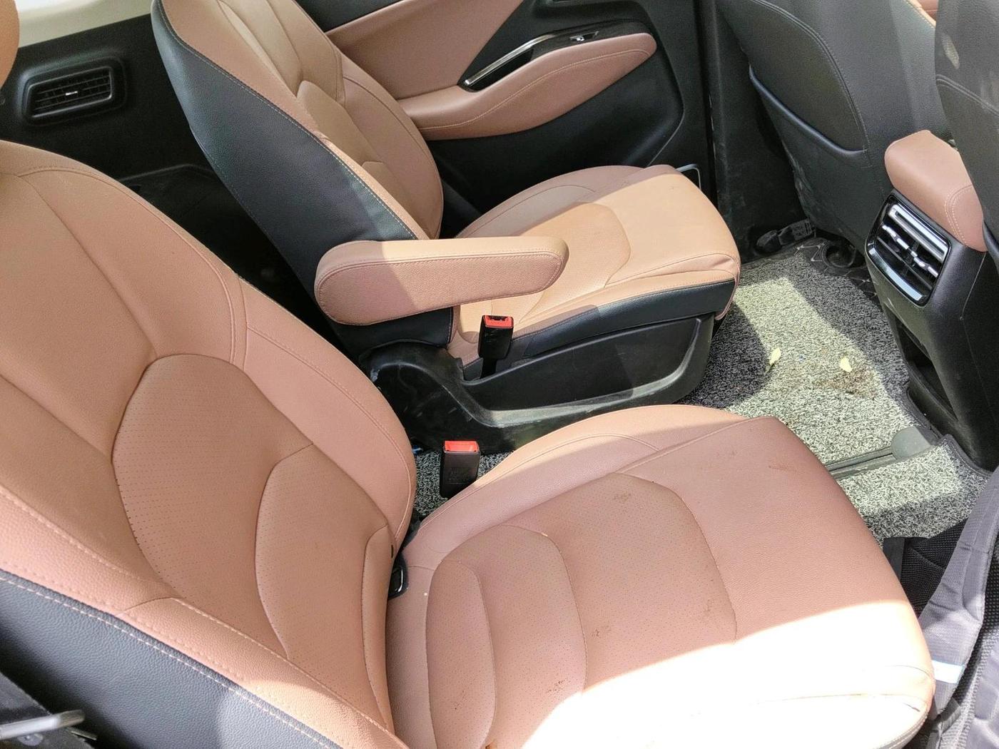 2024 MG HECTOR SAVVY PRO 1.5 TURBO CVT PETROL, CNG, Automatic, 28,321 km, interior