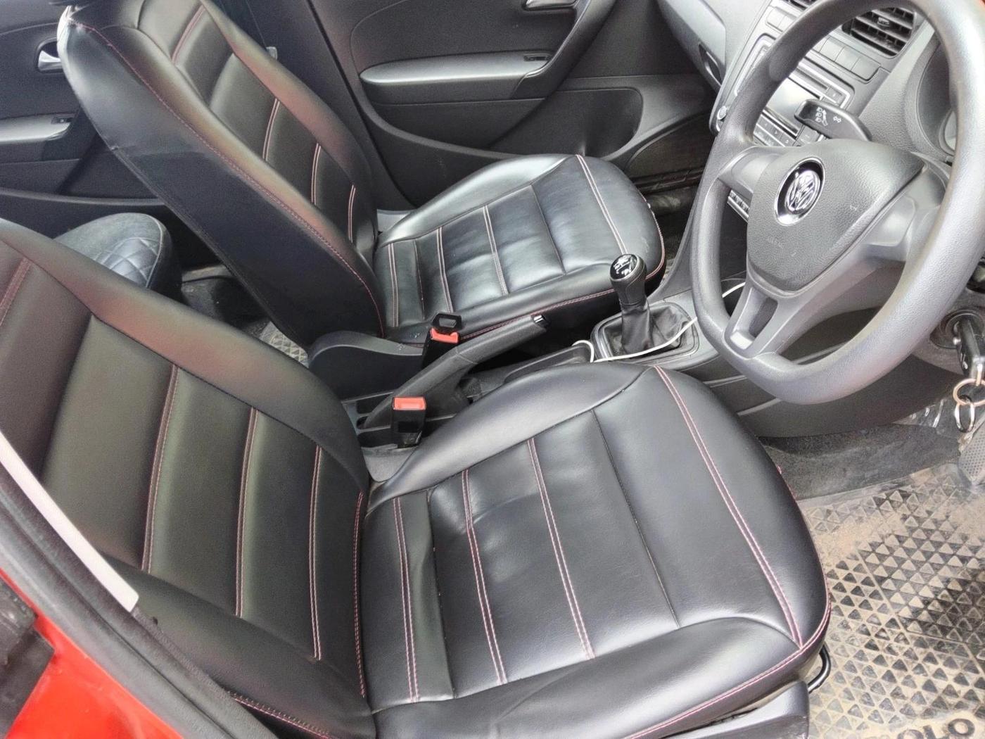 2021 Volkswagen Polo COMFORTLINE 1.0L TSI, Petrol, Manual, 89,491 km, interior