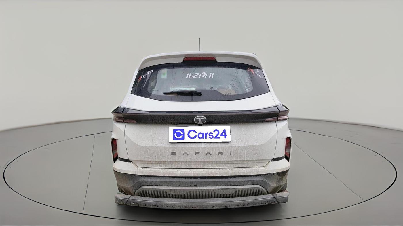 2025 Tata Safari ADVENTURE, Diesel, Manual, 17,035 km, exterior