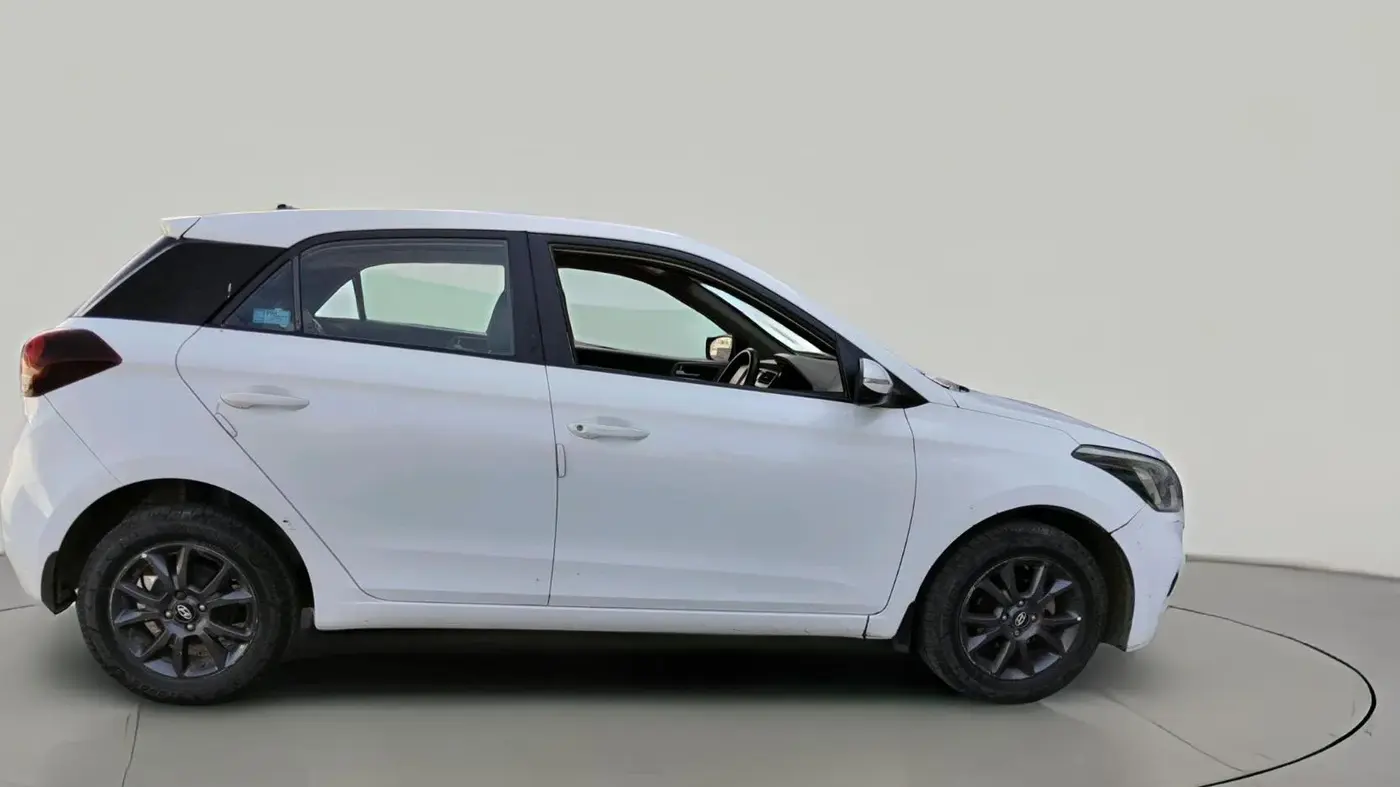 2019 Hyundai Elite i20 SPORTZ PLUS 1.4 CRDI, Diesel, Manual, 1,34,702 km, exterior